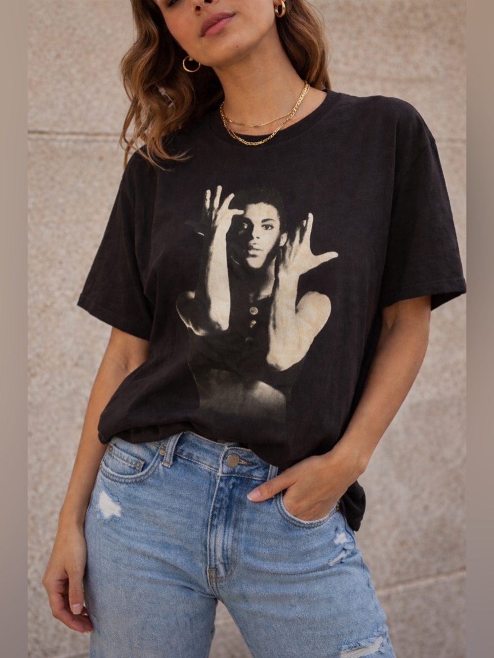 Prince Estate Official Graphic Tee Black Music Icon Band Tee Unisex Size M